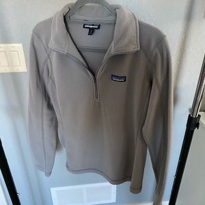 Grey Patagonia Pullover
